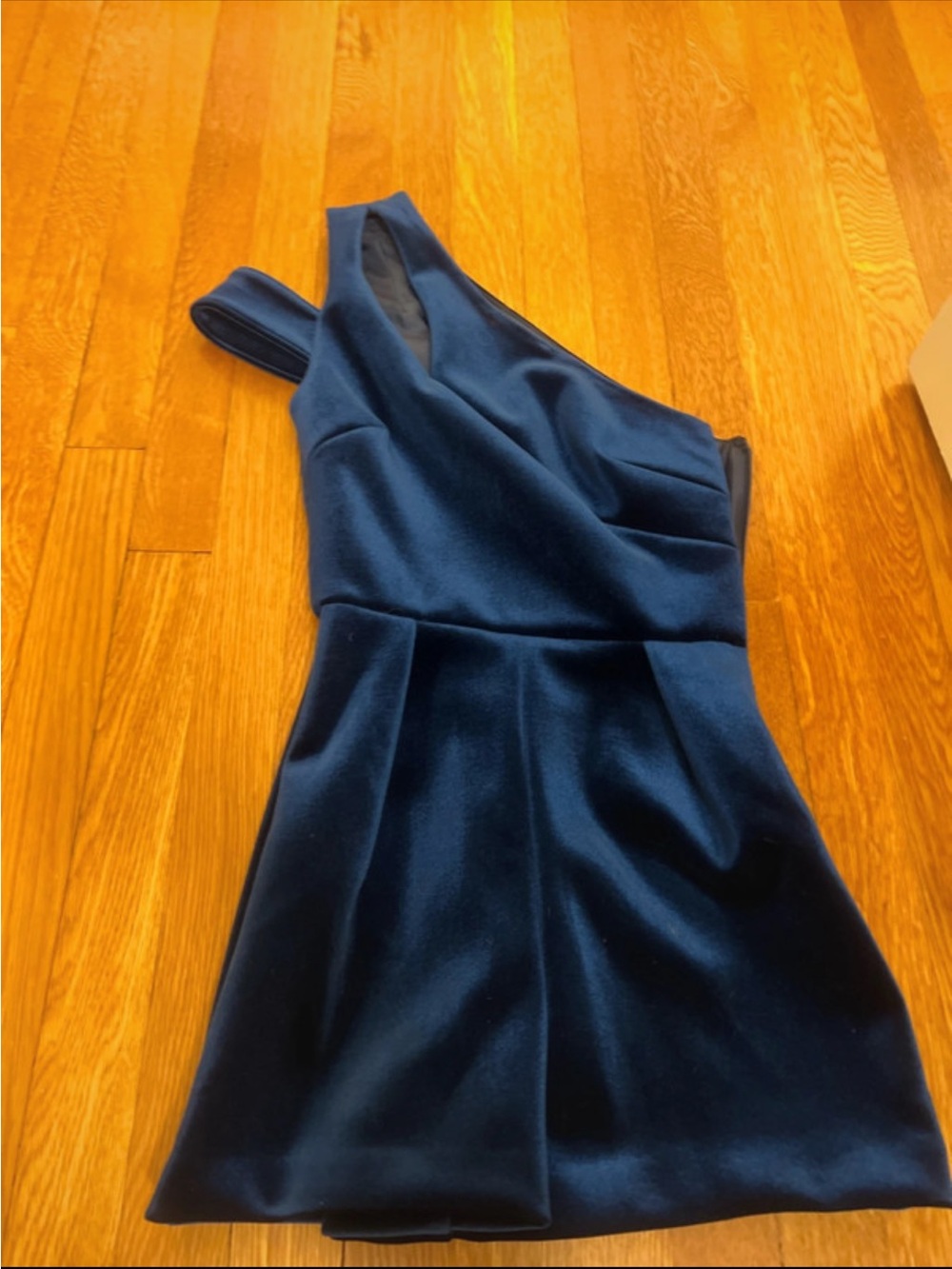 Topshop One-Shoulder Velvet Jumpsuit in Navy Blue